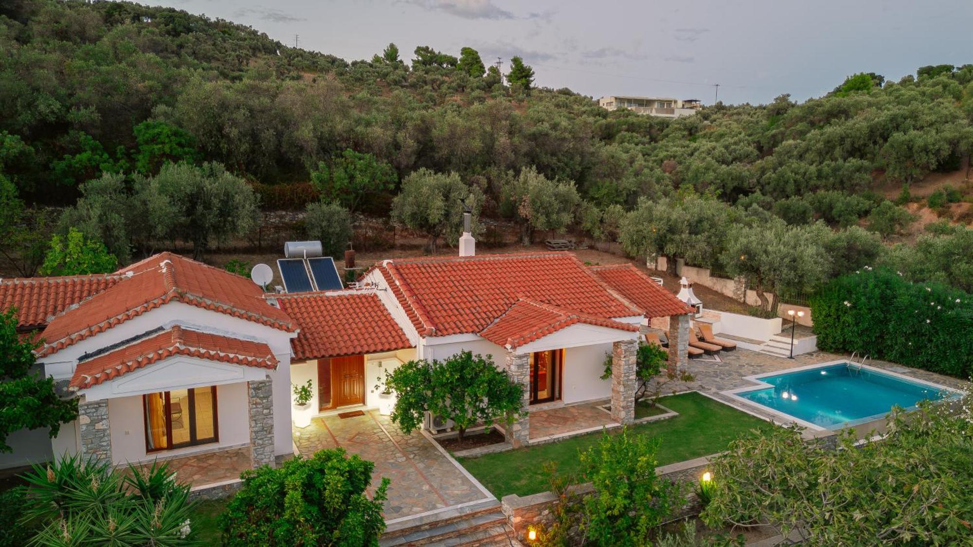 Skiathos Island Villas 외부 사진